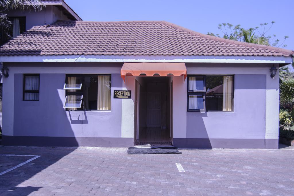The Palace Guest House ฮาราเร ภายนอก รูปภาพ