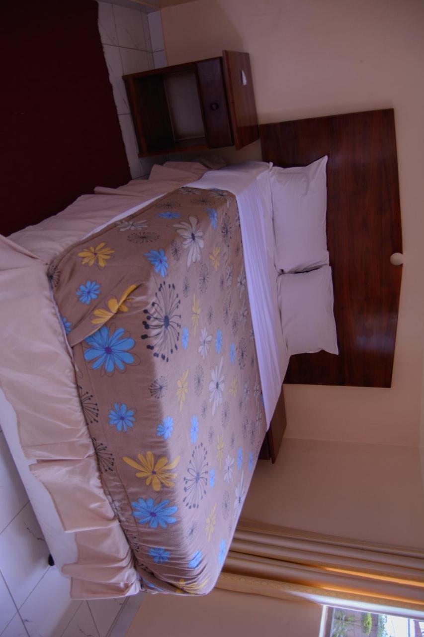 The Palace Guest House ฮาราเร ภายนอก รูปภาพ