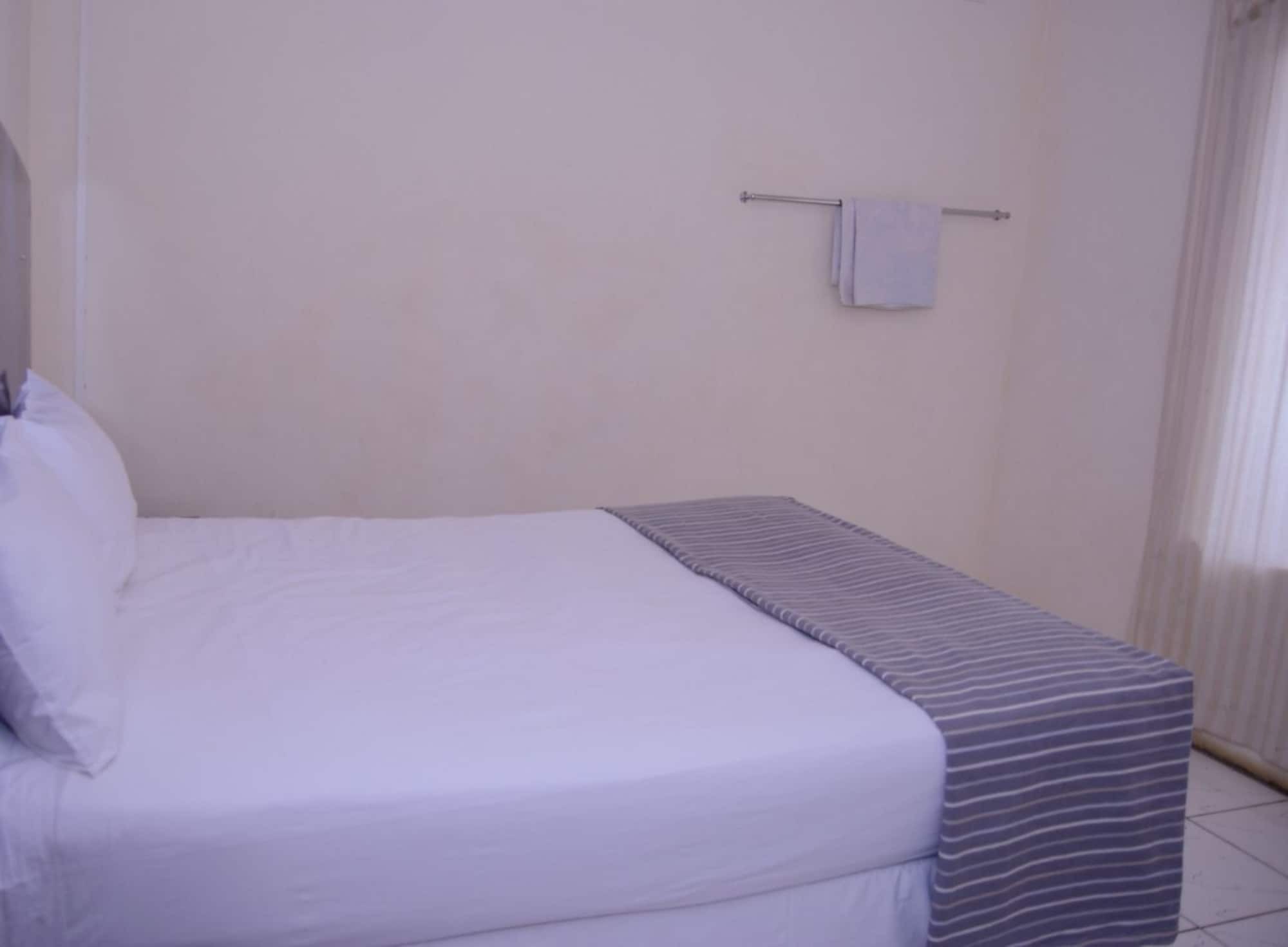 The Palace Guest House ฮาราเร ภายนอก รูปภาพ